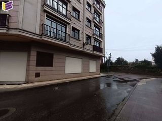 Local comercial en venta en Ponteareas