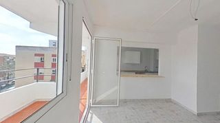 Piso en venta en Ciutat Fallera en Valencia