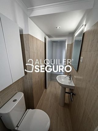 Piso en alquiler en Niño Jesús en Madrid
