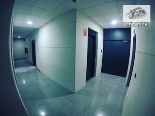 Nave industrial en venta en Casco Histórico de Vallecas en Madrid