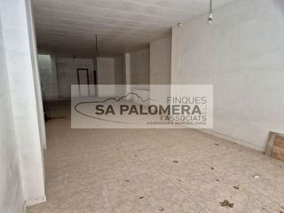 Local comercial en venta en Els Pavos en Blanes