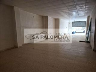 Local comercial en venta en Els Pavos en Blanes