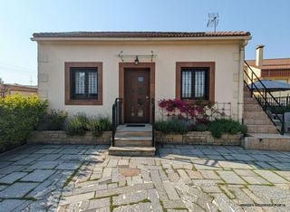 Chalet en venta en Lavadores en Vigo