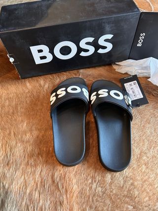 Chanclas Boss Negras y Blancas Talla 36