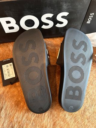 Chanclas Boss Negras y Blancas Talla 36