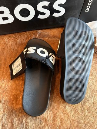 Chanclas Boss Negras y Blancas Talla 36
