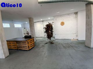 Local comercial en venta en Vallobín - La Florida en Oviedo