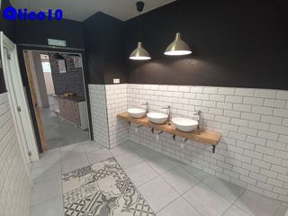 Local comercial en venta en Vallobín - La Florida en Oviedo