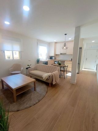 Piso en alquiler en Cuatro Caminos en Madrid