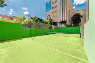 Piso en alquiler en Piovera - Conde Orgaz en Madrid