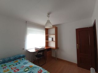 Piso en alquiler en Hospitales - Campus en Salamanca