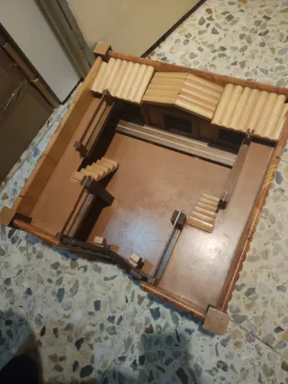 Fuerte Oeste Madera Maciza Antiguo