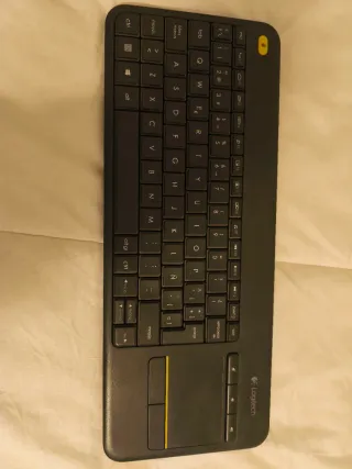 Minicadena+Karaoke LG Negro+ micrófono+teclado