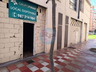 Local comercial en venta en La Chantría - La Lastra en León