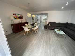 Piso en venta en Centro en Alicante