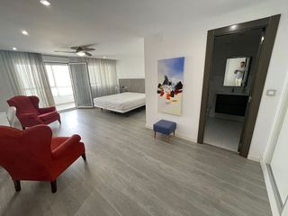 Piso en venta en Centro en Alicante