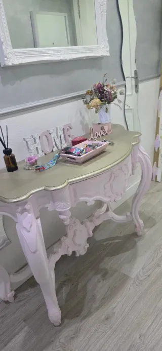 Mesa recibidor antigua restaurada