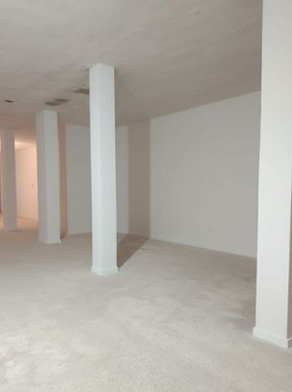 Local comercial en alquiler en Zona de la Vega en Antequera