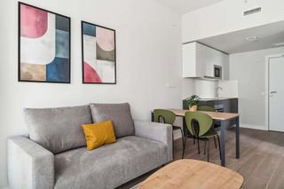 Piso en alquiler en Ensanche de Vallecas - Valdecarros en Madrid