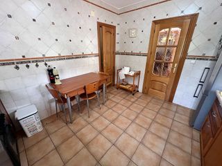 Chalet en venta en Elda