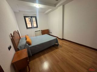 Piso en alquiler en Hospitales - Campus en Salamanca