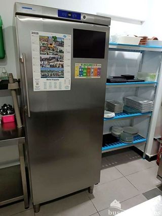 Local comercial en venta en Linares