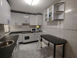 Piso en alquiler en Hospitales - Campus en Salamanca