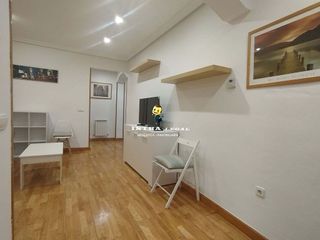 Piso en alquiler en Hospitales - Campus en Salamanca