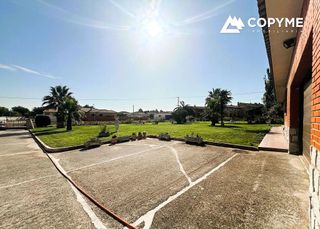 Chalet en venta en Novés