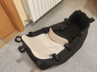 Capazo Bugaboo Beige y Negro