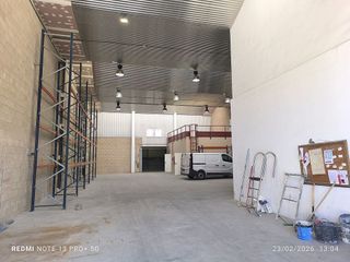 Nave industrial en alquiler en La Fortuna en Leganés
