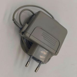 New Nintendo 2ds Xl + 8 Gb - Sbloccato - Testato