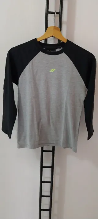 Lotto 6 pezzi bimbo 10/12 anni