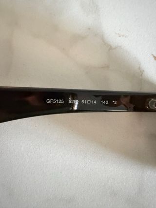 Gafas de sol Guess Carey Estuche