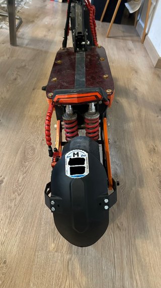 PATÍN ZSNAKE Z36  CERTIFICADO Y MATRICULADO (DGT).