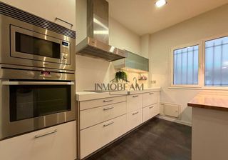 Piso en alquiler en Ensanche - Sar en Santiago de Compostela