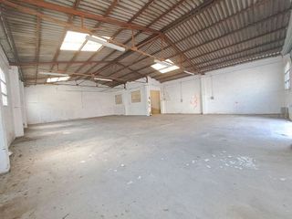 Nave industrial en venta en Mas Rampinyó - Carrerada en Montcada i Reixac
