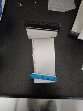 Cables de ordenador IDE y SATA