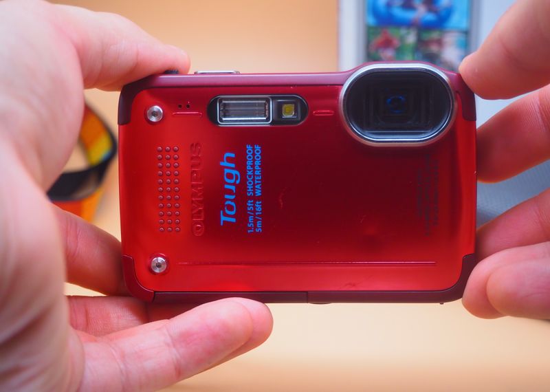 Olympus Tough TG-630 Roja afbeelding 6