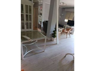 Piso en venta en Cruz Roja en Sevilla