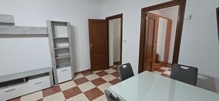 Piso en alquiler en Centro en Puertollano