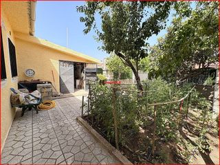 Chalet en venta en Camarena