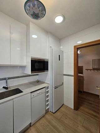 Piso en alquiler en Crta. De la Sierra en Granada