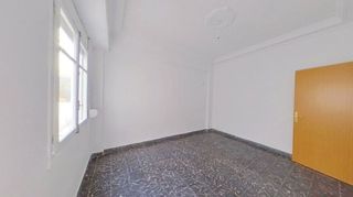 Piso en venta en Natzaret en Valencia