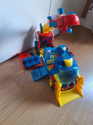 Camión Superthings. Camión de rescate. Kazoom