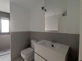 Piso en venta en El Juncal - Av. de la Paz en Sevilla