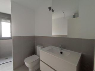 Piso en venta en El Juncal - Av. de la Paz en Sevilla