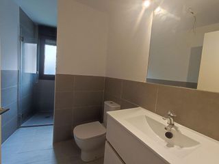 Piso en venta en El Juncal - Av. de la Paz en Sevilla