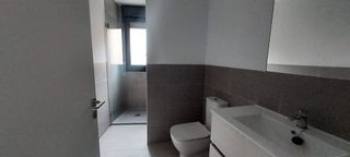 Piso en venta en El Juncal - Av. de la Paz en Sevilla