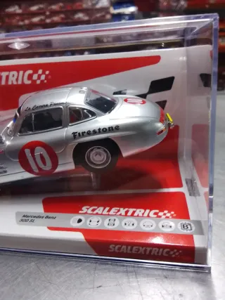 Scalextric Mercedes Benz 300 SL 1:32